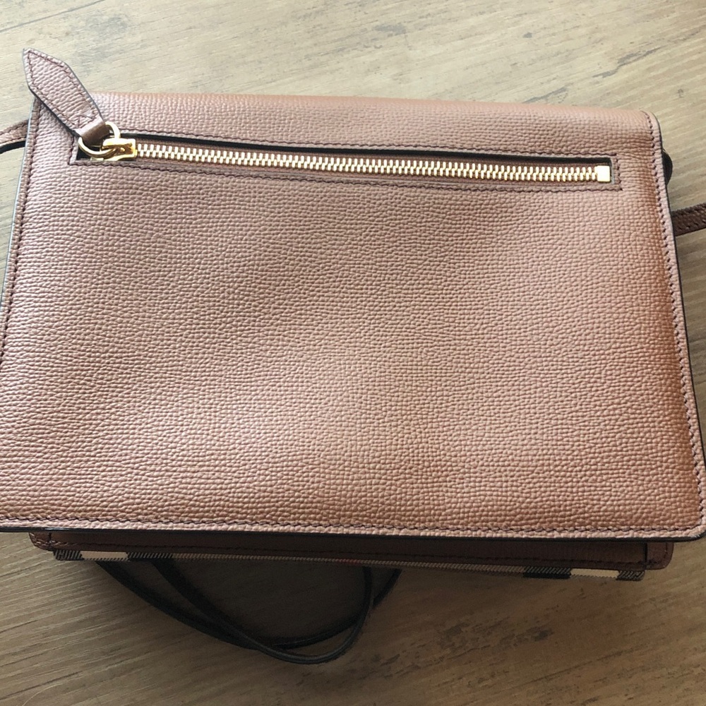 EUC Burberry Macken Tan Crossbody Bag - Picture 5 of 15